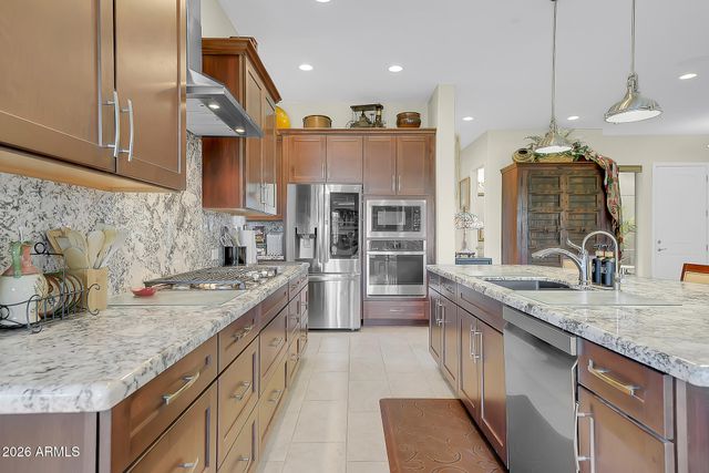 13188 W DESERT FOREST Trail, Peoria, AZ 85383