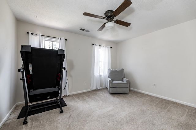 2800 ROCKCREEK PKY, Memphis, TN 38016