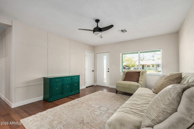 1842 N 37TH Street, Phoenix, AZ 85008