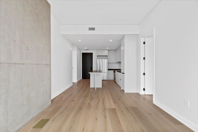 610 Davis ST 2503, Austin, TX 78701