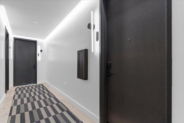 610 Davis ST 2503, Austin, TX 78701