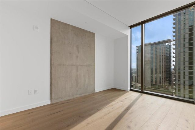 610 Davis ST 2503, Austin, TX 78701