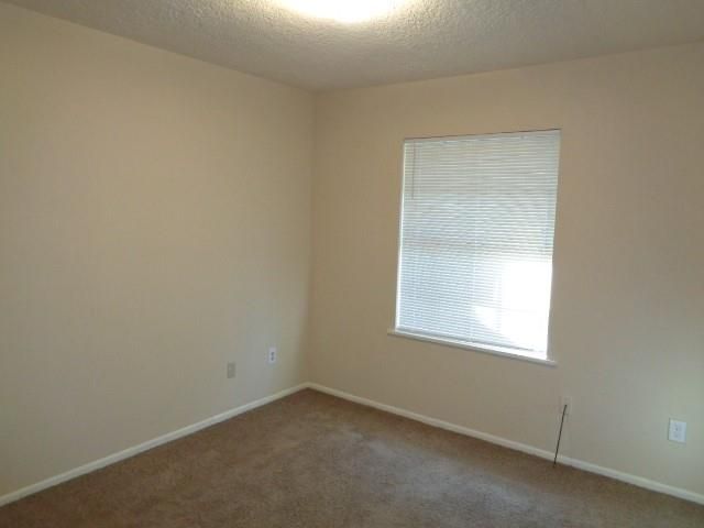 1736 Hazelwood Street, Conroe, TX 77301