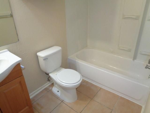 1736 Hazelwood Street, Conroe, TX 77301