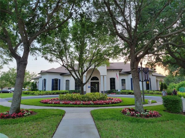 6587 OLD CARRIAGE ROAD, Winter Garden, FL 34787