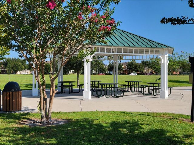 6587 OLD CARRIAGE ROAD, Winter Garden, FL 34787