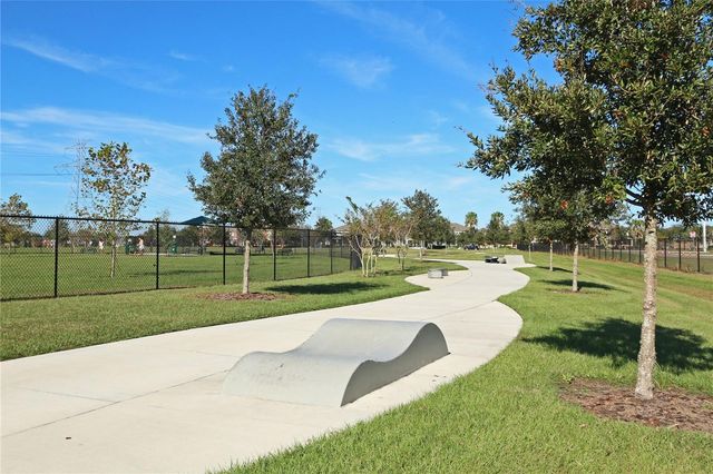 6587 OLD CARRIAGE ROAD, Winter Garden, FL 34787