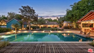 6101 Shoup Avenue, Woodland Hills (los Angeles), CA 91367
