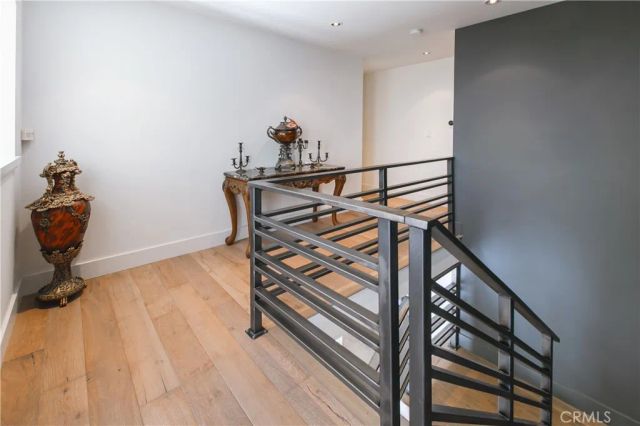 19865 Hiawatha Street, Chatsworth, CA 91311