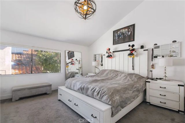 19865 Hiawatha Street, Chatsworth, CA 91311