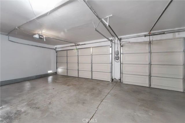 19865 Hiawatha Street, Chatsworth, CA 91311