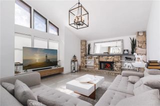 19865 Hiawatha Street, Chatsworth, CA 91311