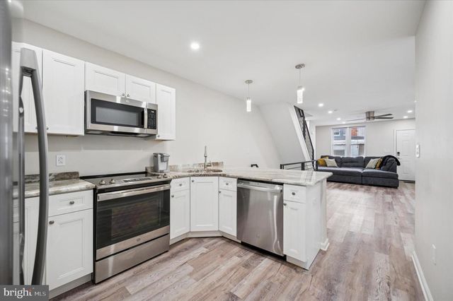 232 S EDGEWOOD ST, Philadelphia, PA 19139