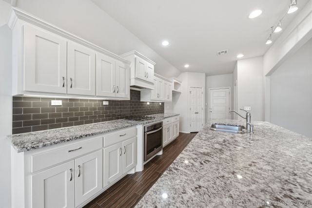 3730 S 13th Place, Broken Arrow, OK 74011