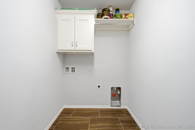 3730 S 13th Place, Broken Arrow, OK 74011