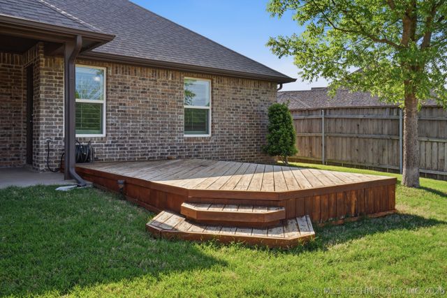 3730 S 13th Place, Broken Arrow, OK 74011