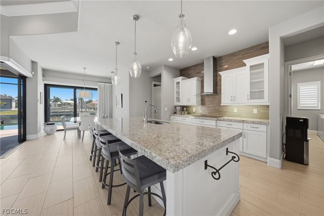 1210 Mineo DR, Punta Gorda, FL 33950