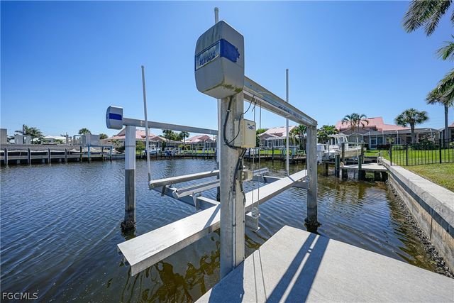 1210 Mineo DR, Punta Gorda, FL 33950