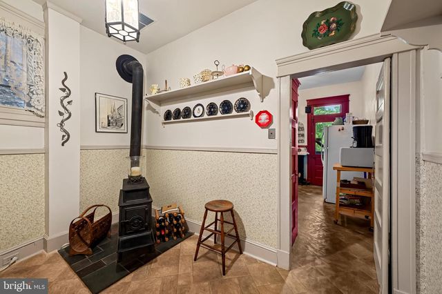 202 E 31ST ST, Baltimore, MD 21218