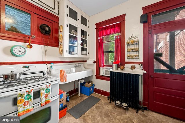 202 E 31ST ST, Baltimore, MD 21218
