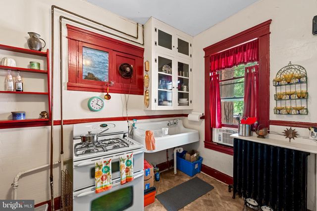 202 E 31ST ST, Baltimore, MD 21218