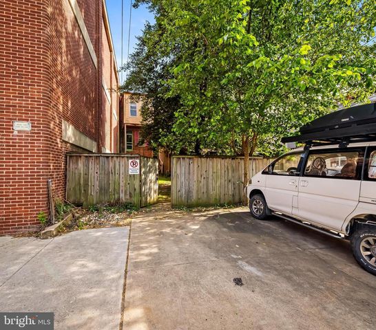 202 E 31ST ST, Baltimore, MD 21218