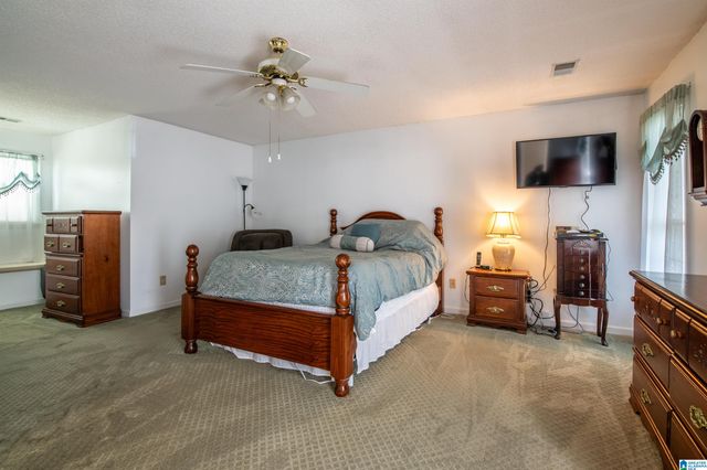 1305 6TH WAY, Pleasant Grove, AL 35127