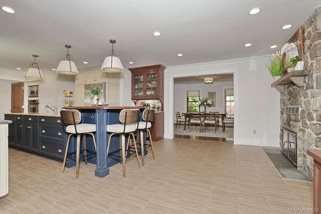 3 Stone Haven Road, West Nyack, NY 10994