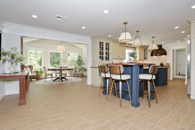 3 Stone Haven Road, West Nyack, NY 10994