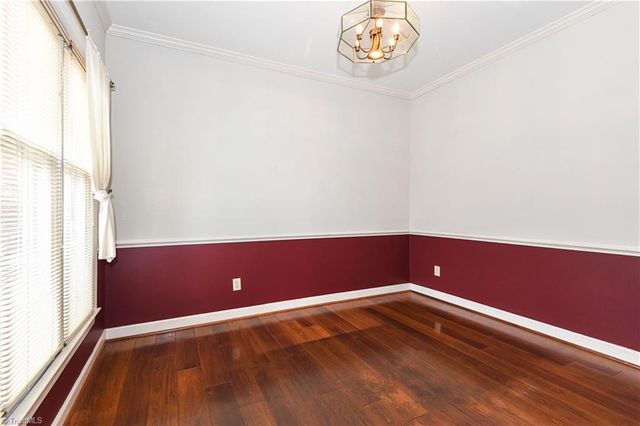 351 S Cherry Street, Kernersville, NC 27284