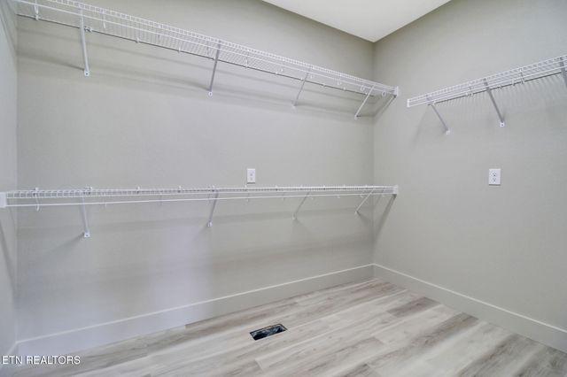 880 Allardt Hwy, Jamestown, TN 38556