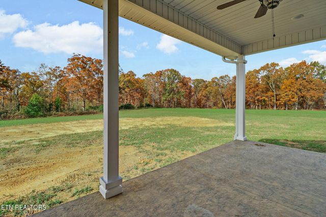 880 Allardt Hwy, Jamestown, TN 38556