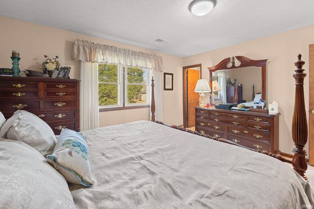 3504 Indian Creek Drive, West Lafayette, IN 47906