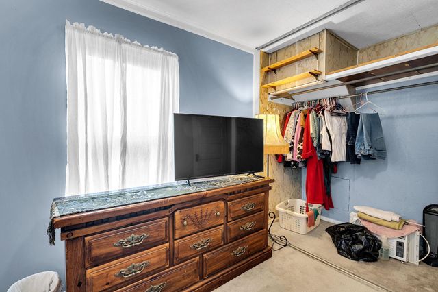 1034 Case Avenue, Saint Paul, MN 55106