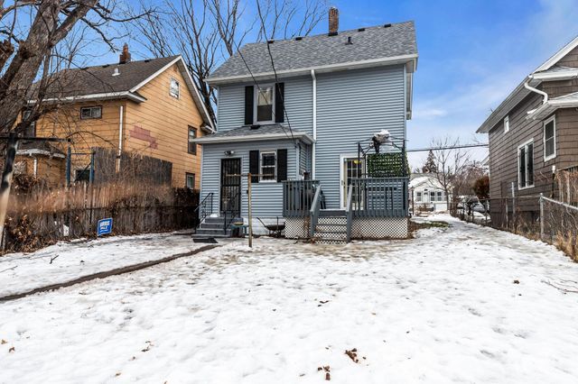 1034 Case Avenue, Saint Paul, MN 55106