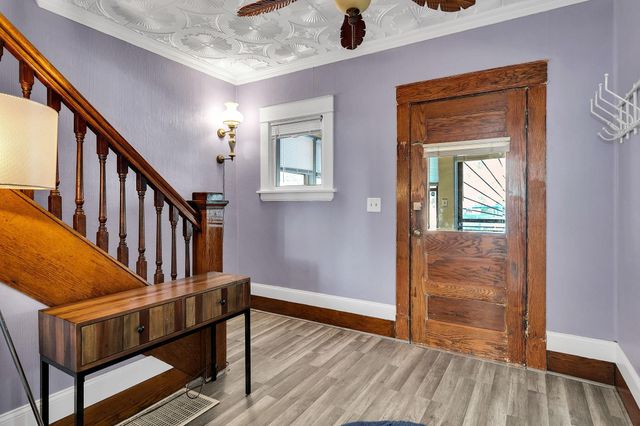 1034 Case Avenue, Saint Paul, MN 55106