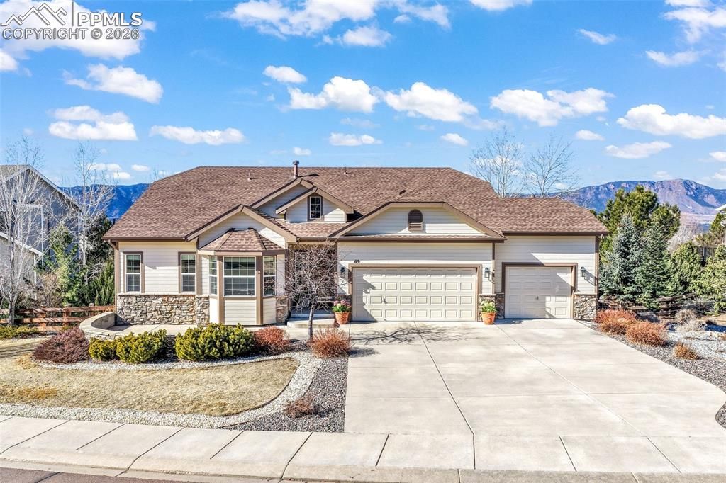 69 Saber Creek Drive, Monument, CO 80132