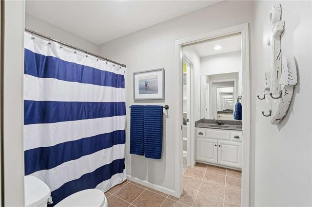 2809 NW Audubon Lane, Lee's Summit, MO 4502