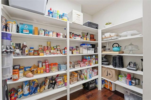 2809 NW Audubon Lane, Lee's Summit, MO 4502