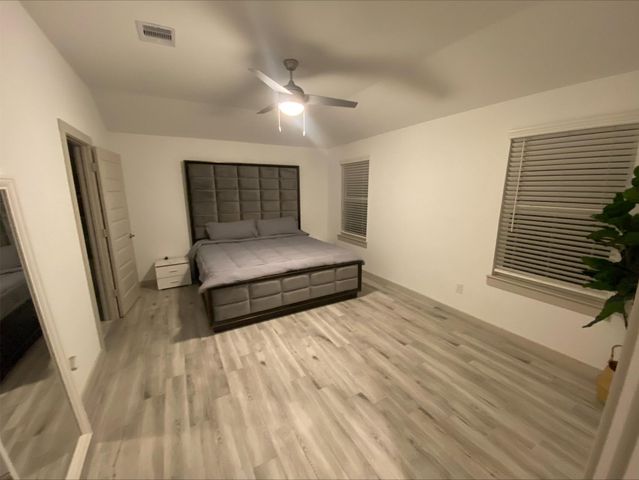 7454 Rivercane Shore Lane, Richmond, TX 77407