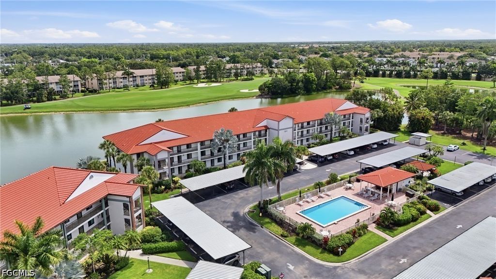 7300 Coventry CT 606, Naples, FL 34104