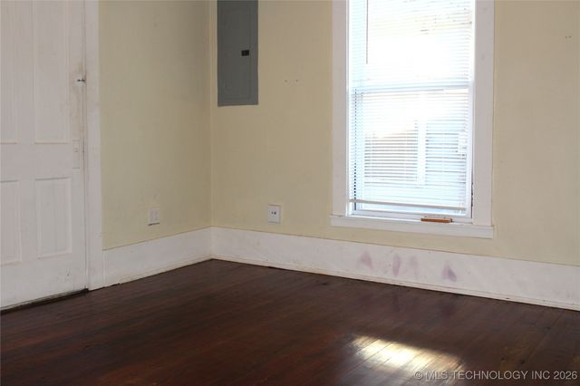 709 N 6th, Durant, OK 74701