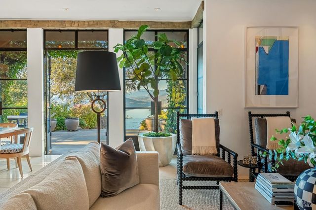 40 Long Ranch Rd, St. Helena, CA 94574