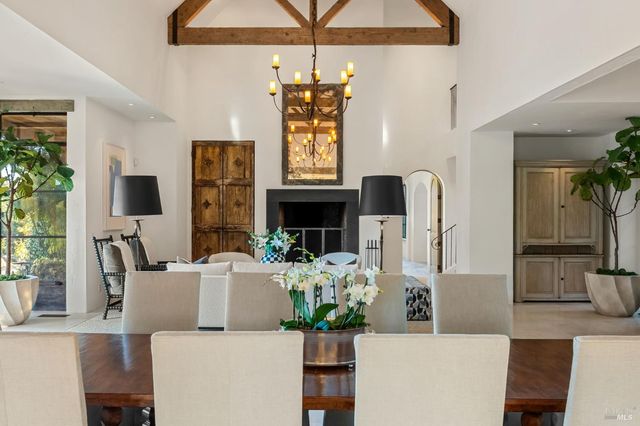 40 Long Ranch Rd, St. Helena, CA 94574