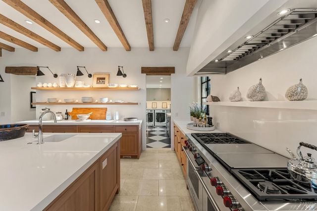 40 Long Ranch Rd, St. Helena, CA 94574