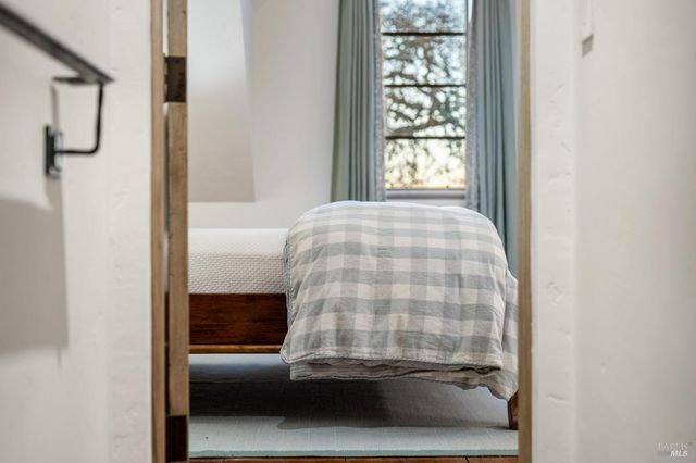 40 Long Ranch Rd, St. Helena, CA 94574