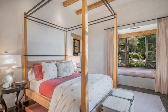 40 Long Ranch Rd, St. Helena, CA 94574