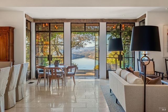 40 Long Ranch Rd, St. Helena, CA 94574