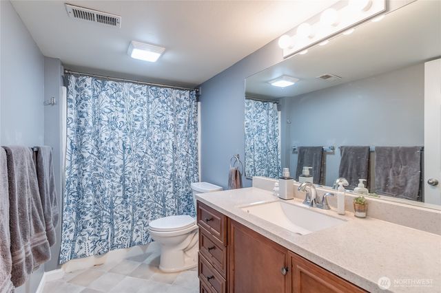 824 Blueberry Lane, Bellingham, WA 98229