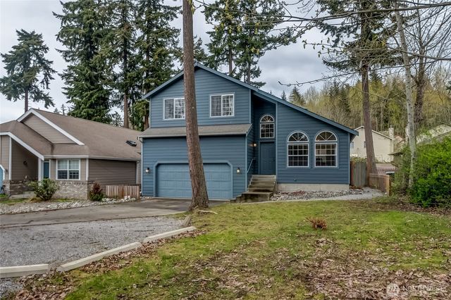 824 Blueberry Lane, Bellingham, WA 98229